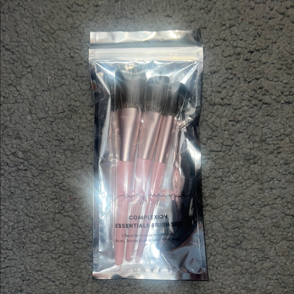 Complexion Essentials Brush Set
